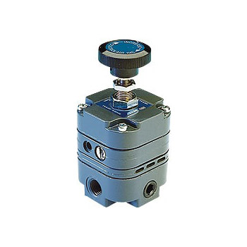 Type 100 Precision Regulator